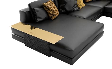 Versace Home Signature Sofa divano a due posti in pelle Capri .